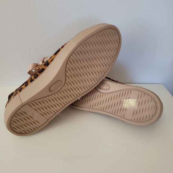 AGL Meghan Leopard Print Leather Platform Sneakers - Picture 10 of 13